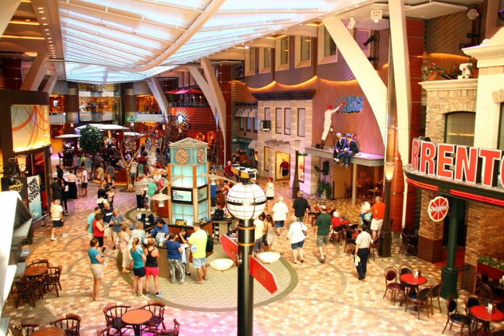 Royal Promenade Oasis