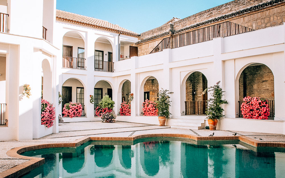 innenhof-patio-cordoba-andalusien