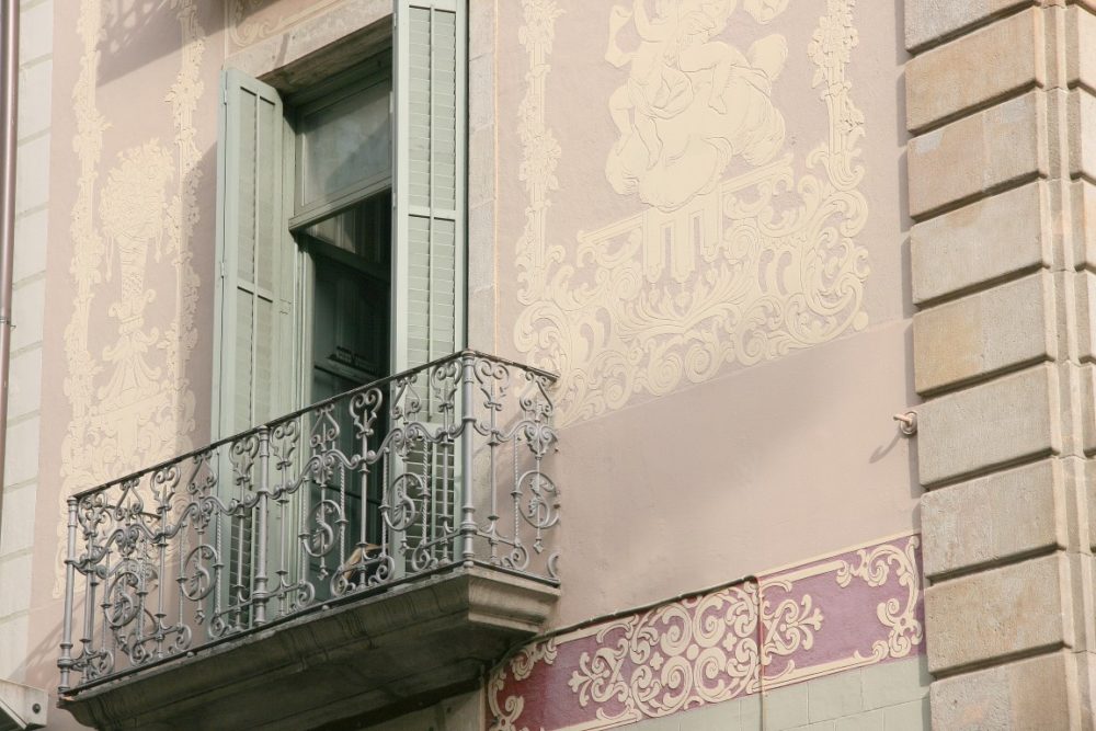 rambla-architektur-balkon