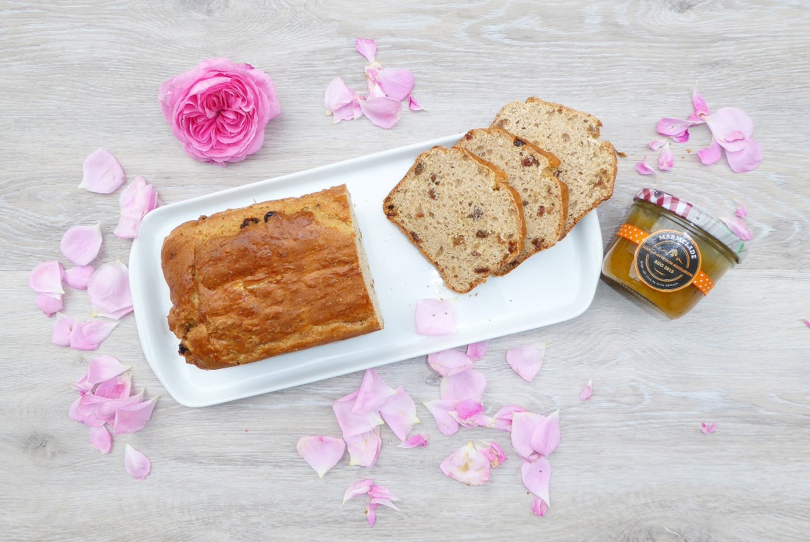 glutenfreies-Rosinenbrot