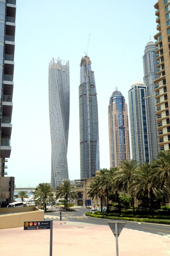 cayan-tower-dubai