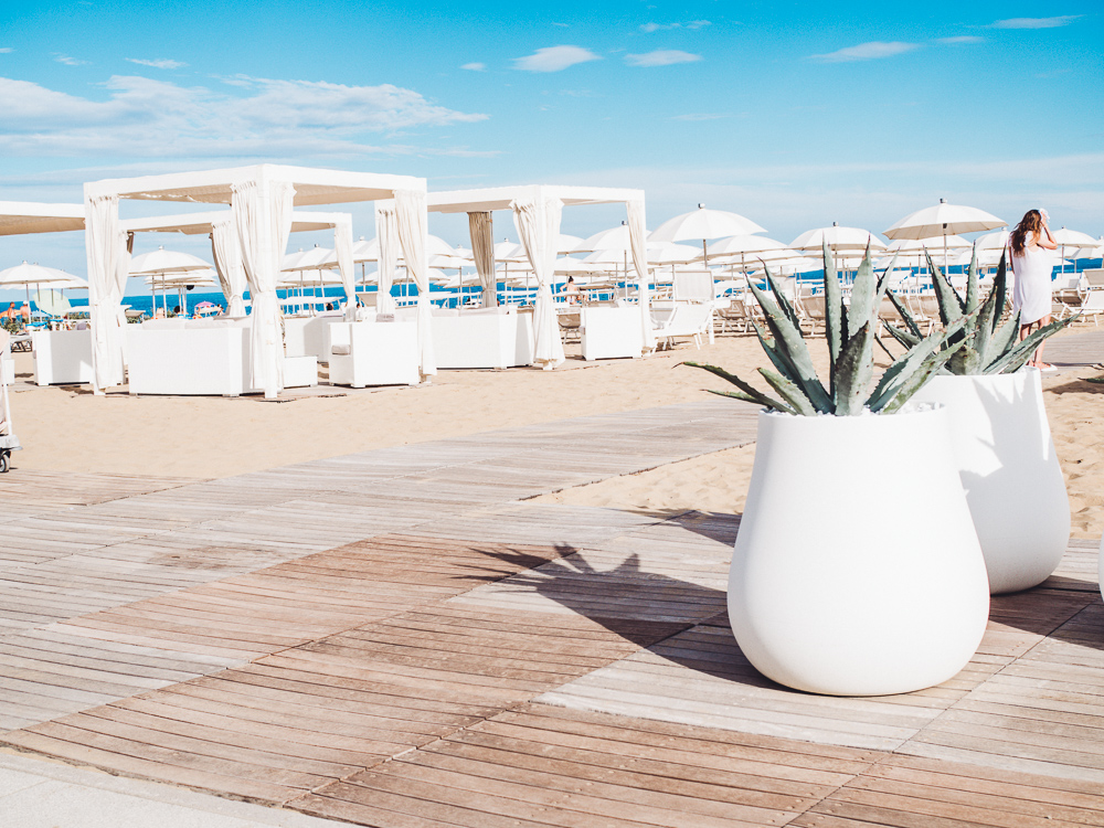 Hotel-almar-jesolo-strand