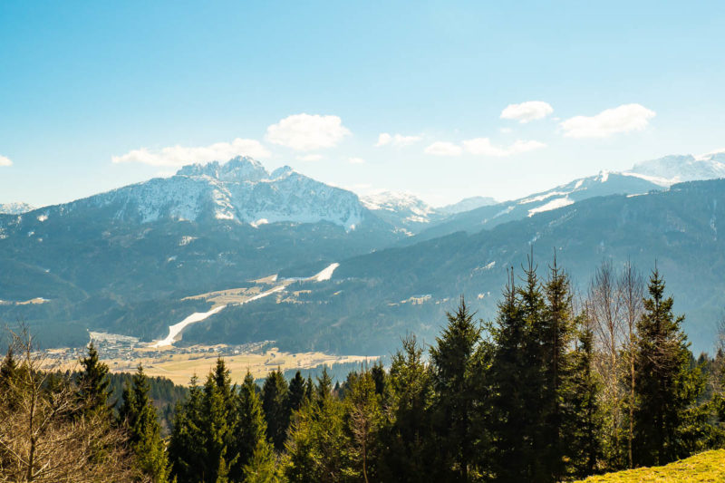 Blick Tramun auf das Nassfeld