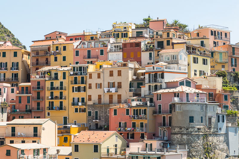 pastellfarbenes-Manarola