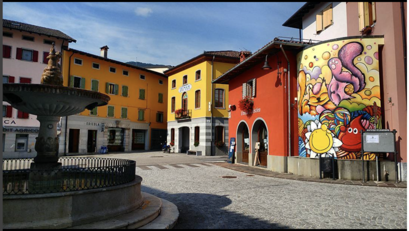 Dorfplatz Ampezzo Ampezzo-Sauris