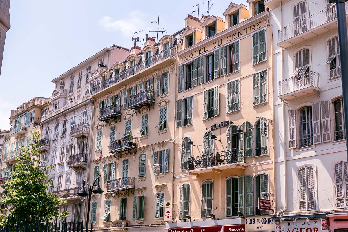 Balkon-mediterran-Architektur