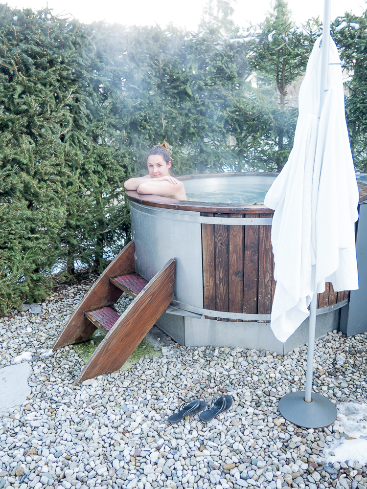 beheizter Badezuber Hot Tub