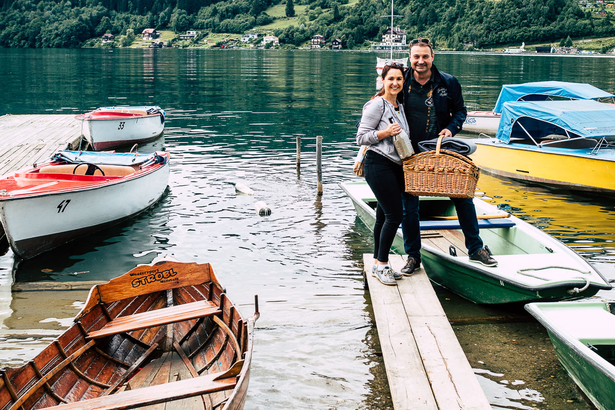 Picknickkorb und Boot zum Ausborgen am Millstätter See