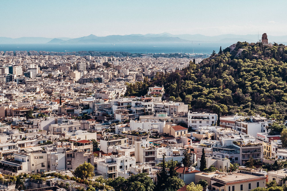 Athen-ausblick-akropolis-piräus