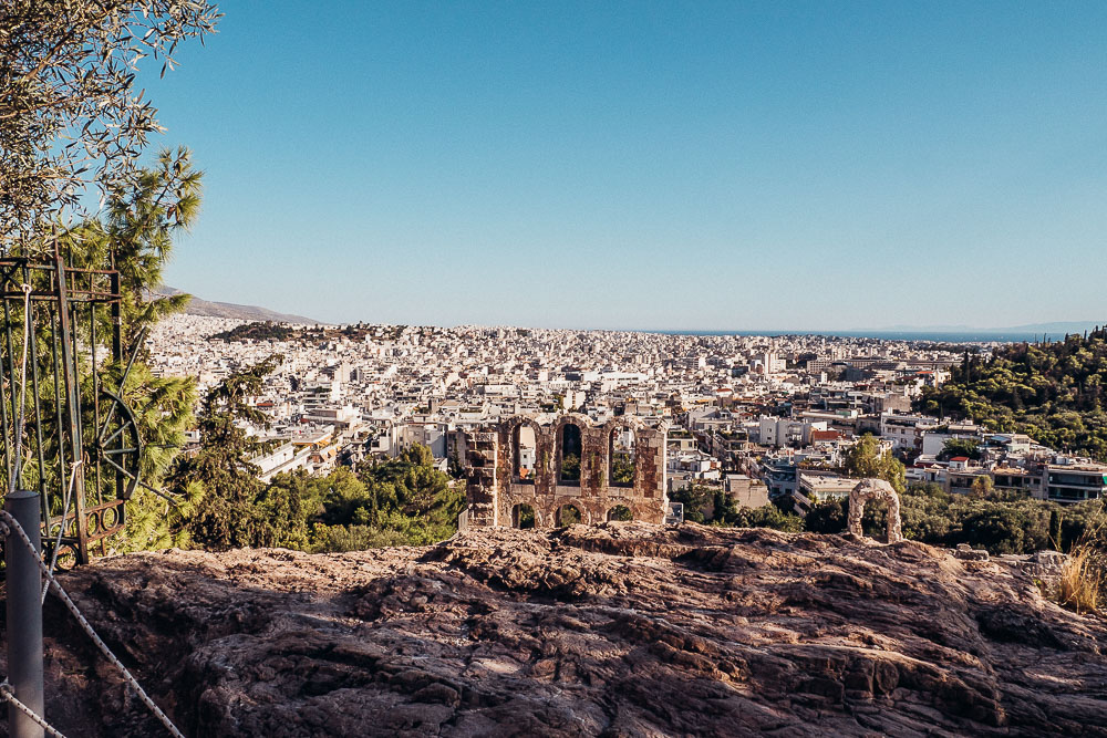 akropolis-athen-amphitheater