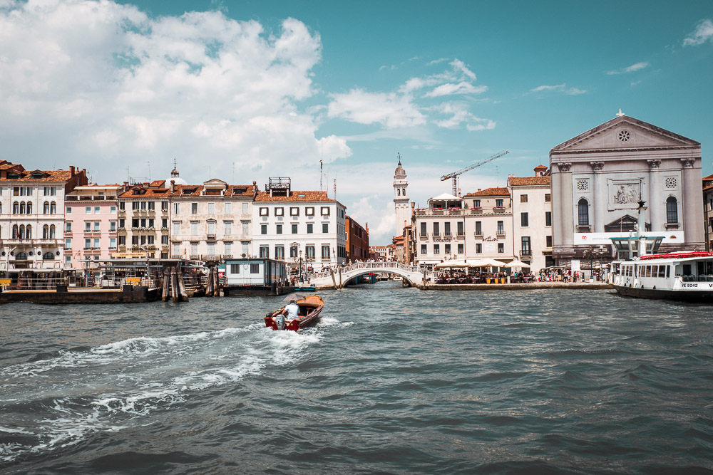 wassertaxi-nach-Venedig