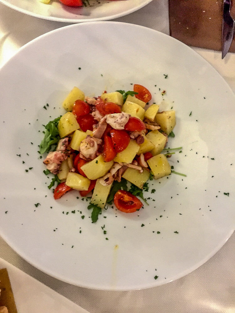 Oktopus Salat