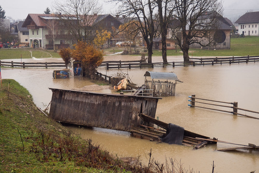hochwasser-rattendorf-große-schäden