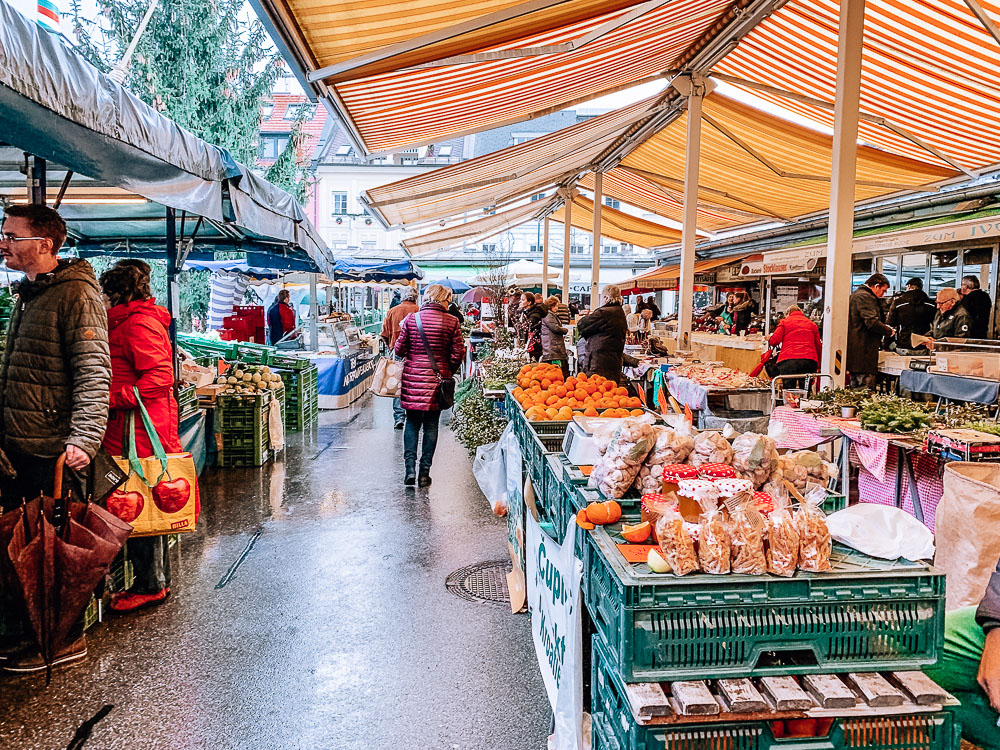 Benediktinermarkt-samstag-vormittag