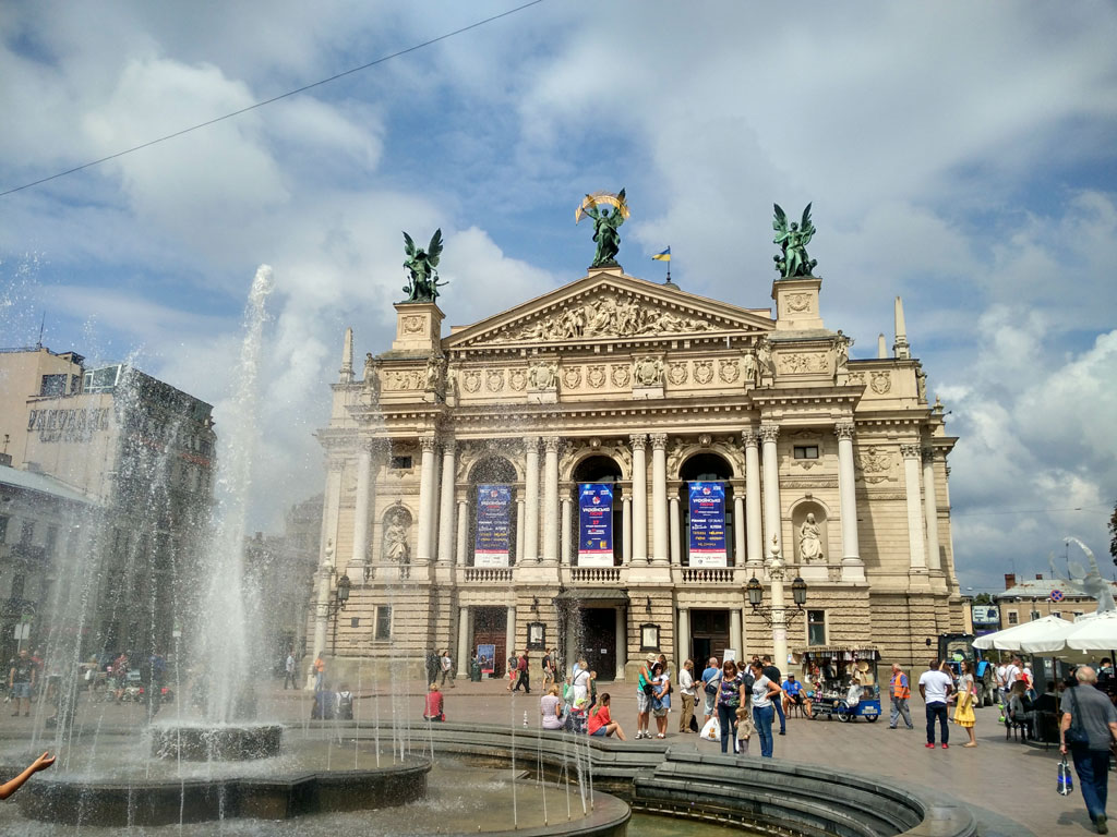 opernhaus-lemberg