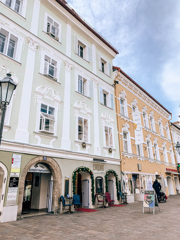 alter-platz-klagenfurt-cafe-phönix