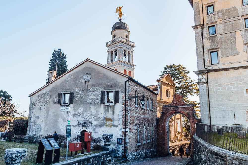 castello-udine-kirche