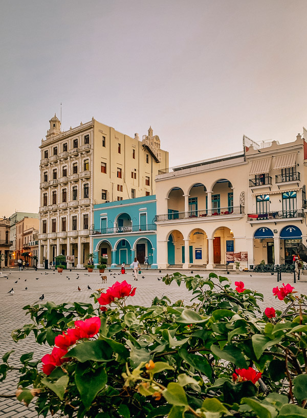 plaza-vieja-havanna
