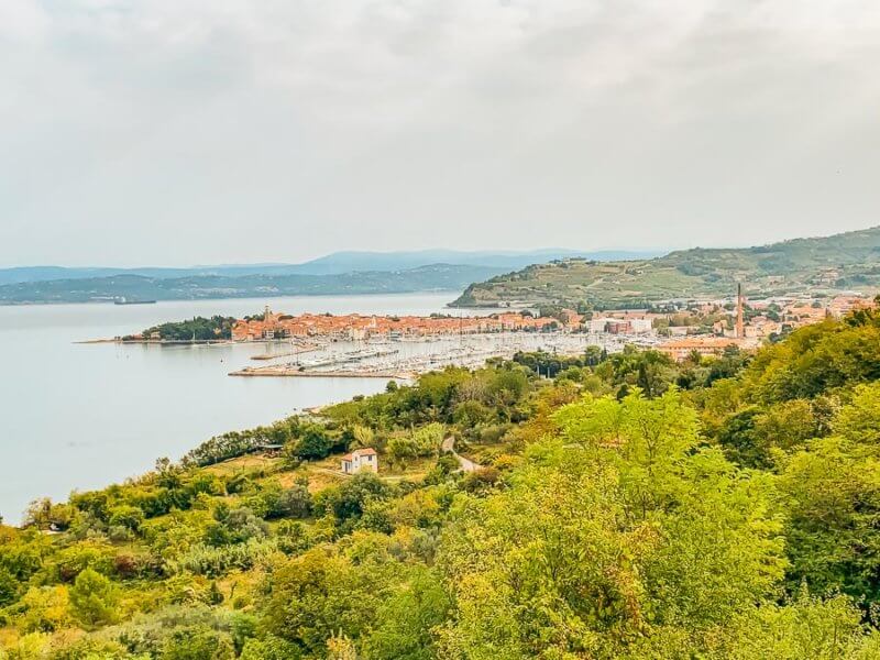 aussicht-izola Blick auf Izola Straße nach Piran