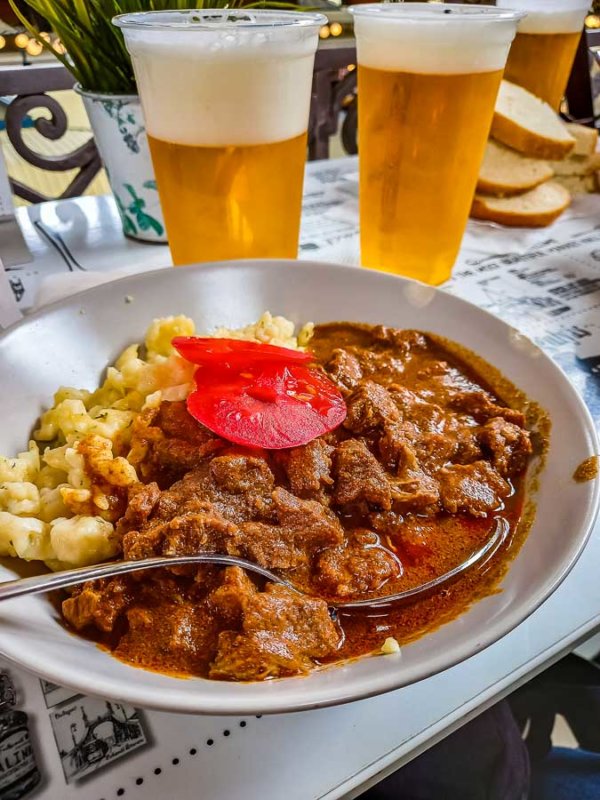 Budapest Städtetrip Gulasch Gericht